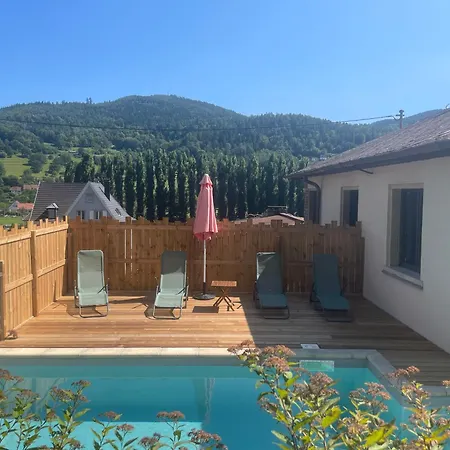 & Piscine, Sejour Cosy Et Detente Famille-amis Apartmán *