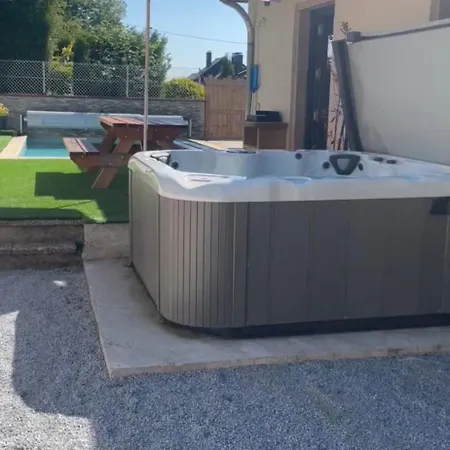 Apartamento L'impasse Premium, Spa, Cheminée Et Piscine En été