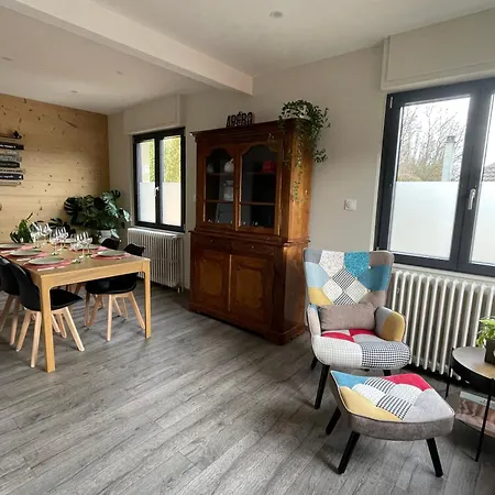 Apartmán & Piscine, Sejour Cosy Et Detente Famille-amis Munster (Haut-Rhin)